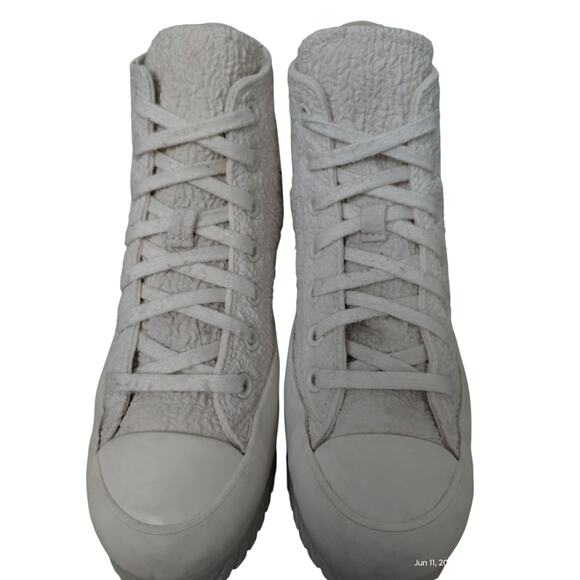 Converse Women's Chuck Taylor All Star High Lugged 2.0 All Terrain Boots size 8 - Picture 10 of 12